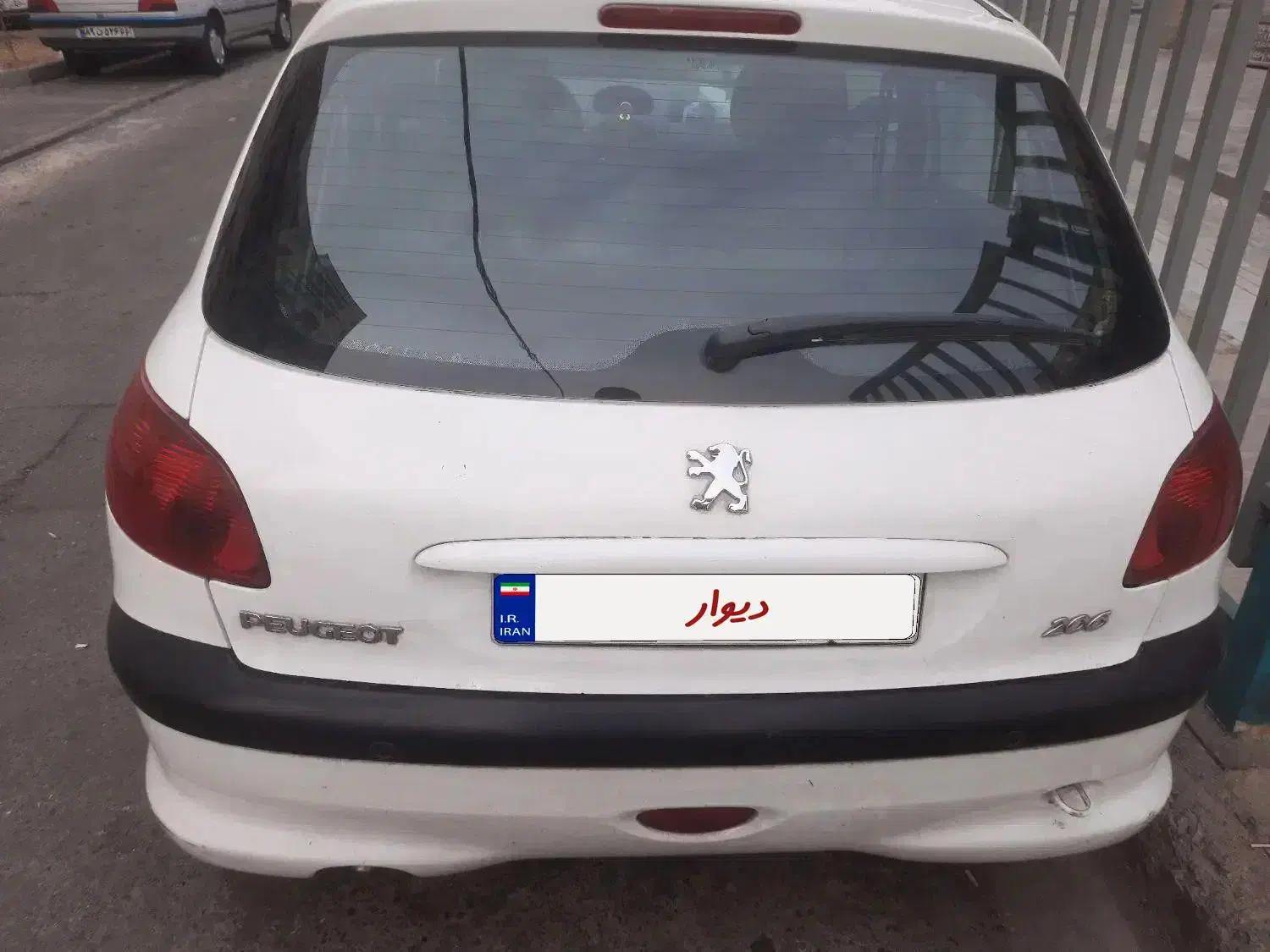 ۲۰۶ مدل ۹۷|خودرو سواری و وانت|تهران, خزانه|دیوار