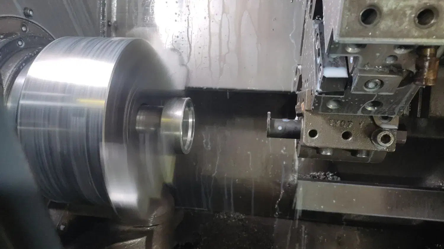 کارگر ساده کارگاه تراشکاری|استخدام صنعتی، فنی، مهندسی|بهارستان, |دیوار