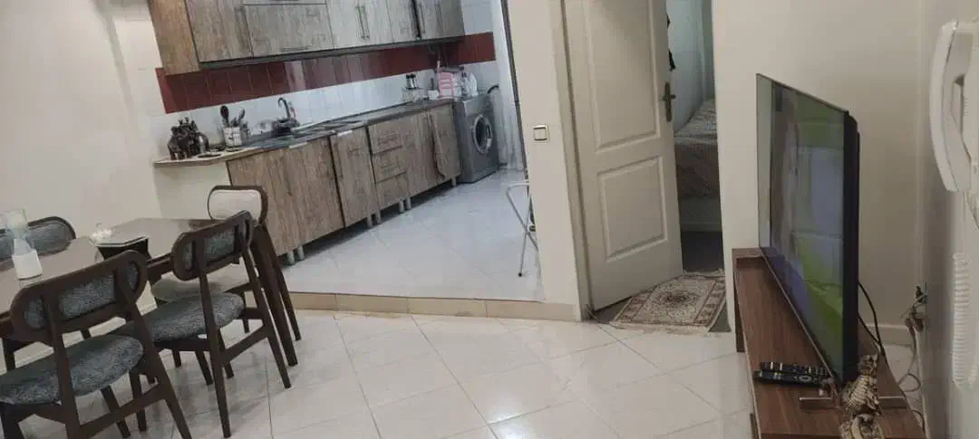 آپارتمان ۶۵ متری تکواحدی پارکینگ اصلی بدون مالک