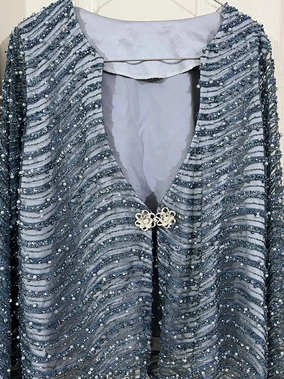 لباس مجلسی|لباس|گرگان, |دیوار