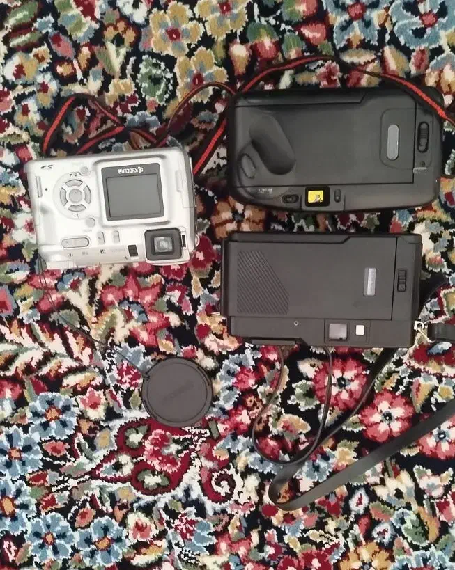 دوربین عکاسی قدیمی|دوربین عکاسی و فیلمبرداری|کرمان, |دیوار