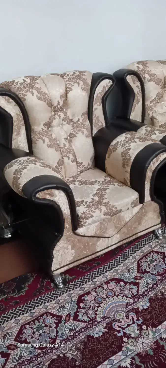 مبل|مبلمان خانگی و میز عسلی|بناب, |دیوار