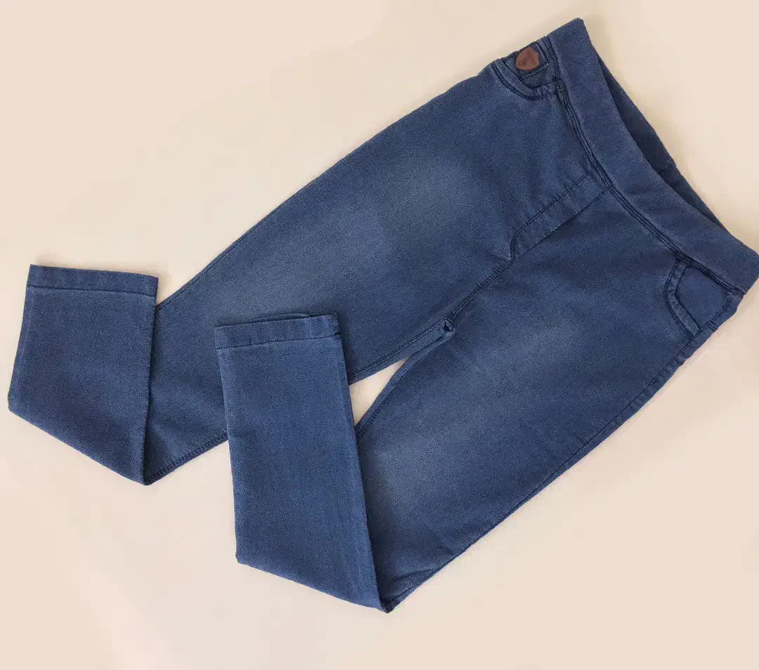 شلوار زنانه طرح لی ویژه روز زن|لباس|کرمان, |دیوار