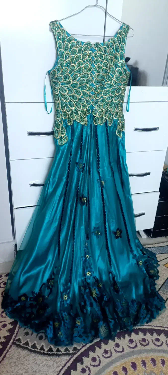 لباس مجلسی|لباس|تربت جام, شهرک معلم|دیوار