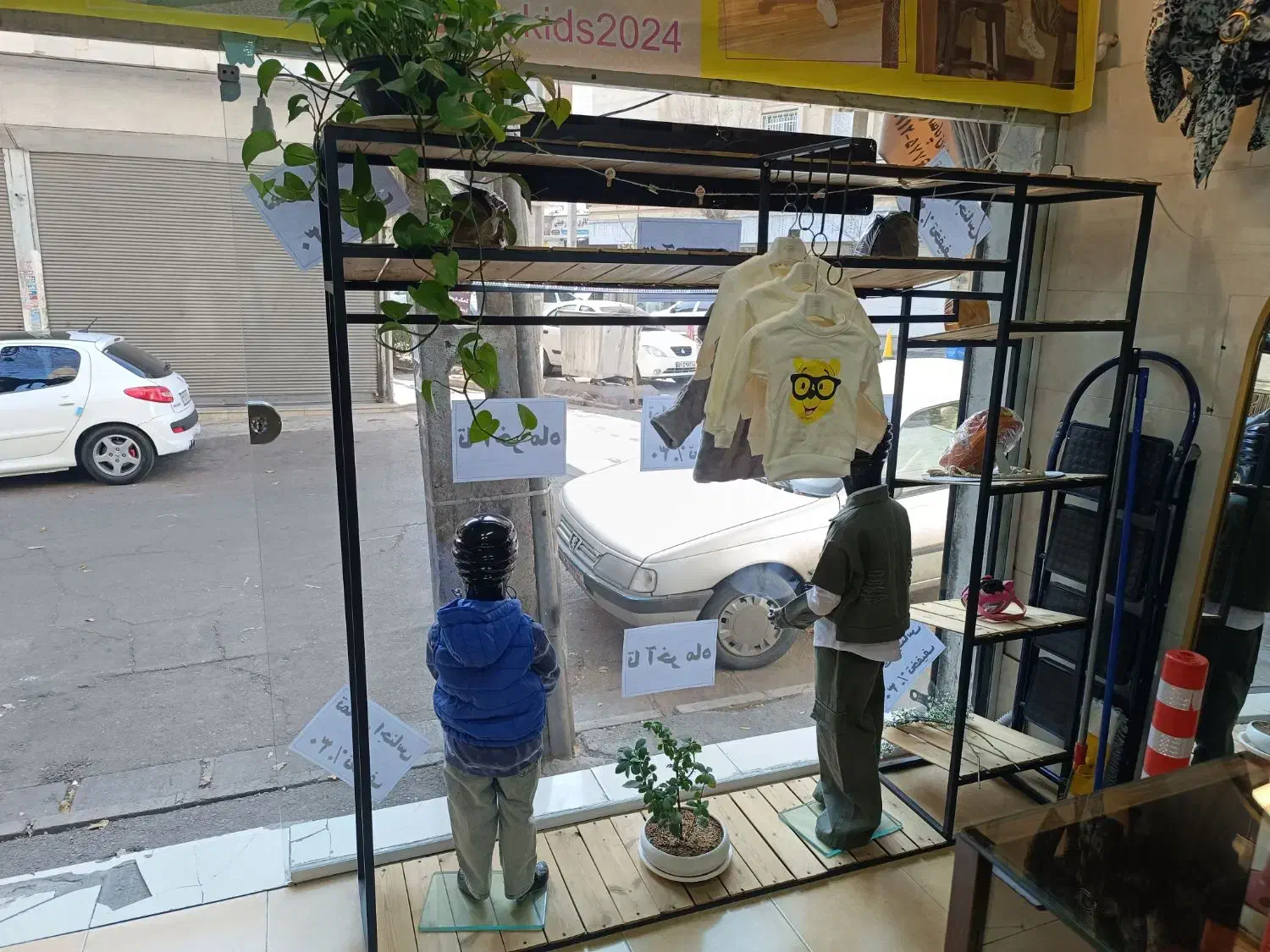 تمامی اجناس مغازه به قیمت خرید به فروش میرسد|فروشگاه و مغازه|تهران, خانی آباد نو شمالی|دیوار