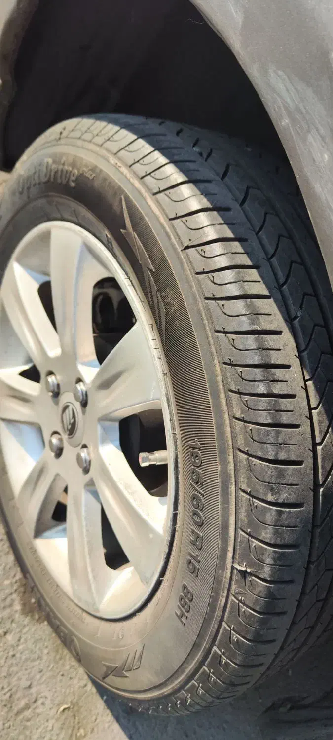 لیفان ۶۲۰|خودرو سواری و وانت|تهران, نعمت‌آباد|دیوار