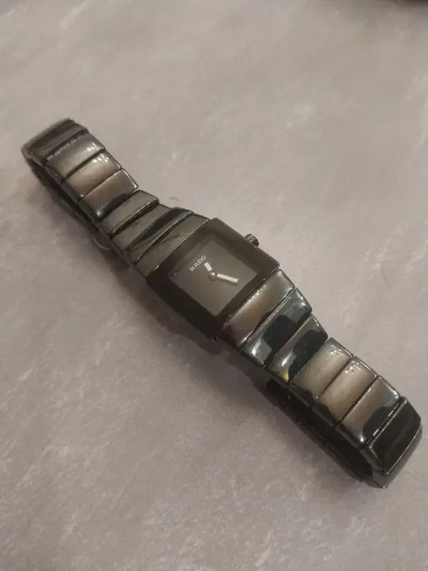 تعدادی ساعت مچی قدیمی|ساعت|زنجان, |دیوار