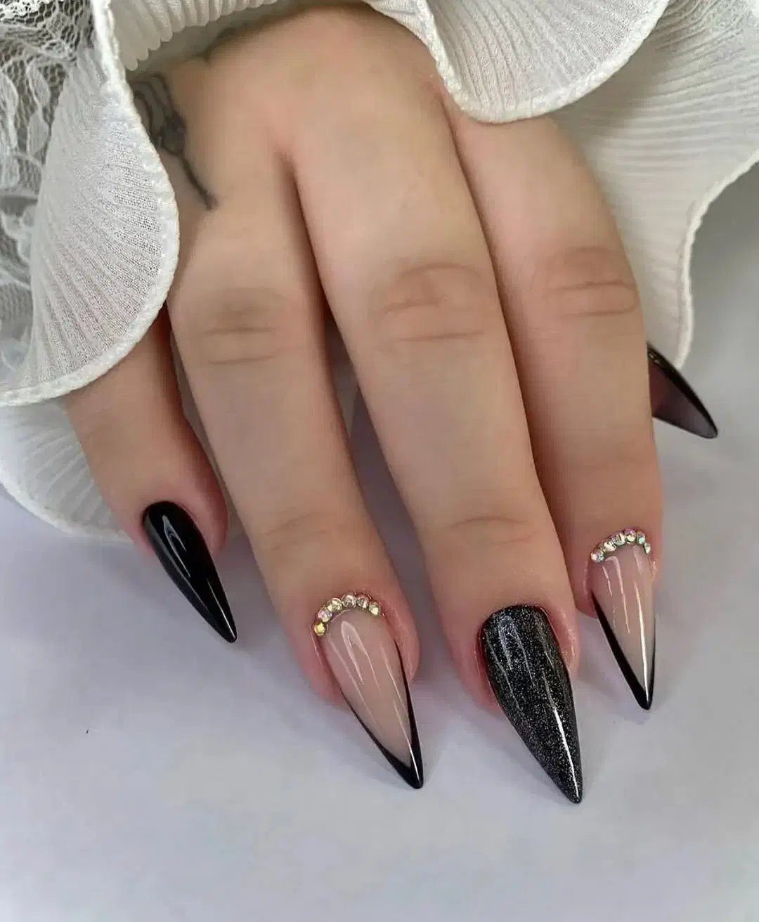 کاشت ناخن|خدمات آموزشی|باغستان, |دیوار