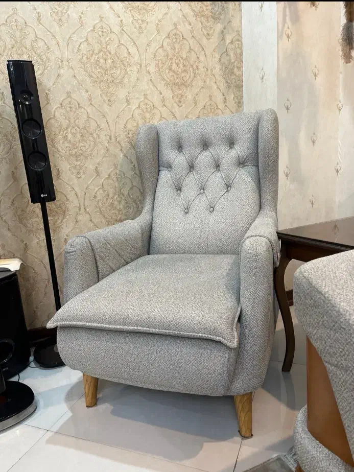 مبل تک نفره چستر|مبلمان خانگی و میز عسلی|تهران, چیتگر شمالی|دیوار