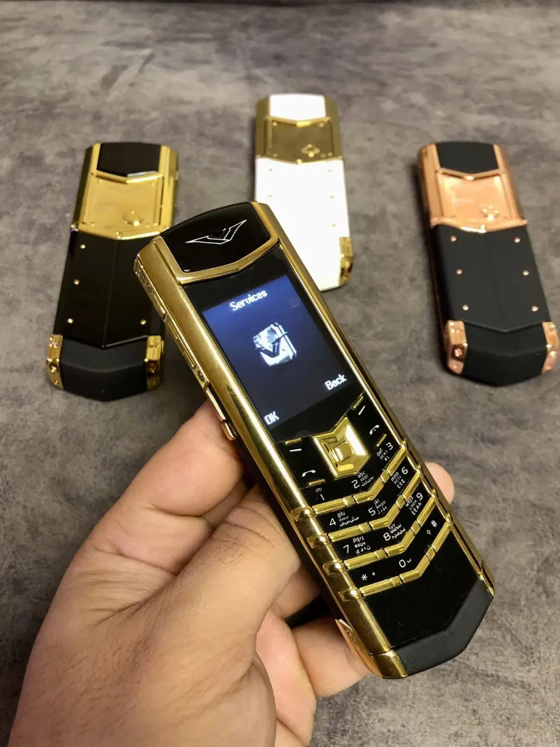 گوشی نوکیا ورتو vertu v10 k8 طلایی./|موبایل|اصفهان, قلعه طبره|دیوار