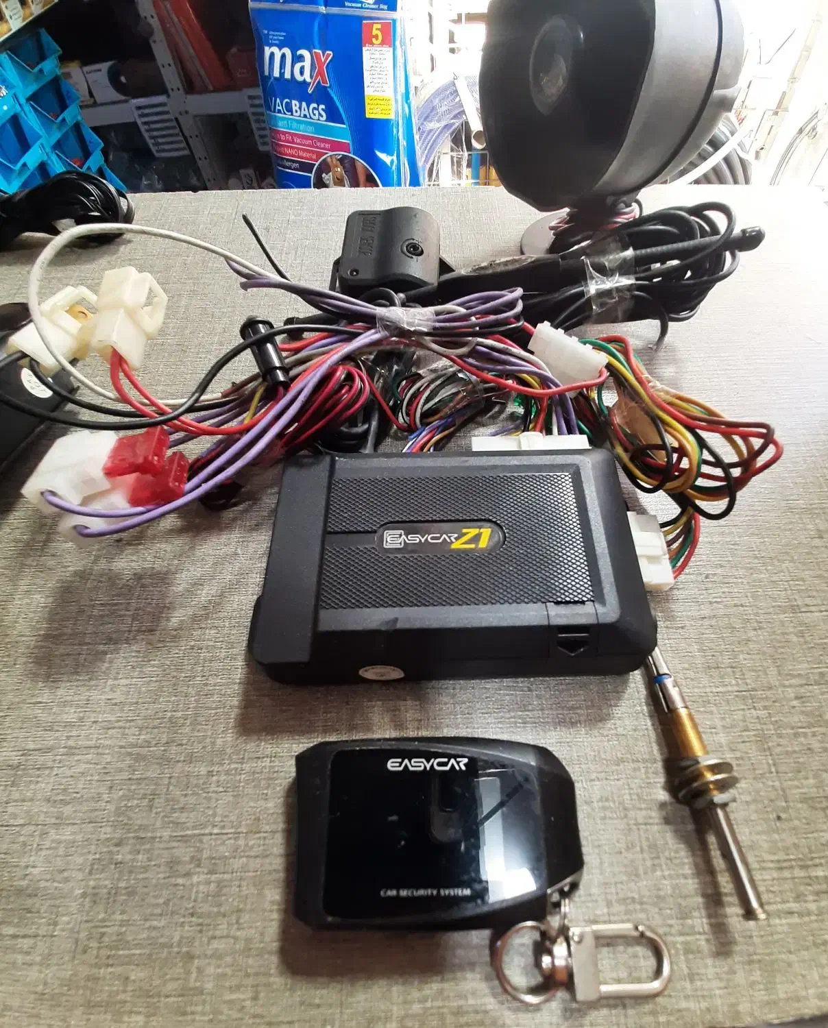 دزدگیر ایزیکار 5100 و z1|قطعات یدکی و لوازم جانبی|تهران, جنت‌آباد شمالی|دیوار