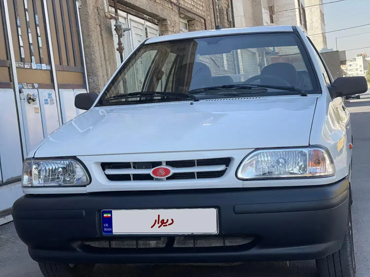 پراید ۱۳۱ مدل ۹۸|خودرو سواری و وانت|شیراز, شهرک مطهری|دیوار