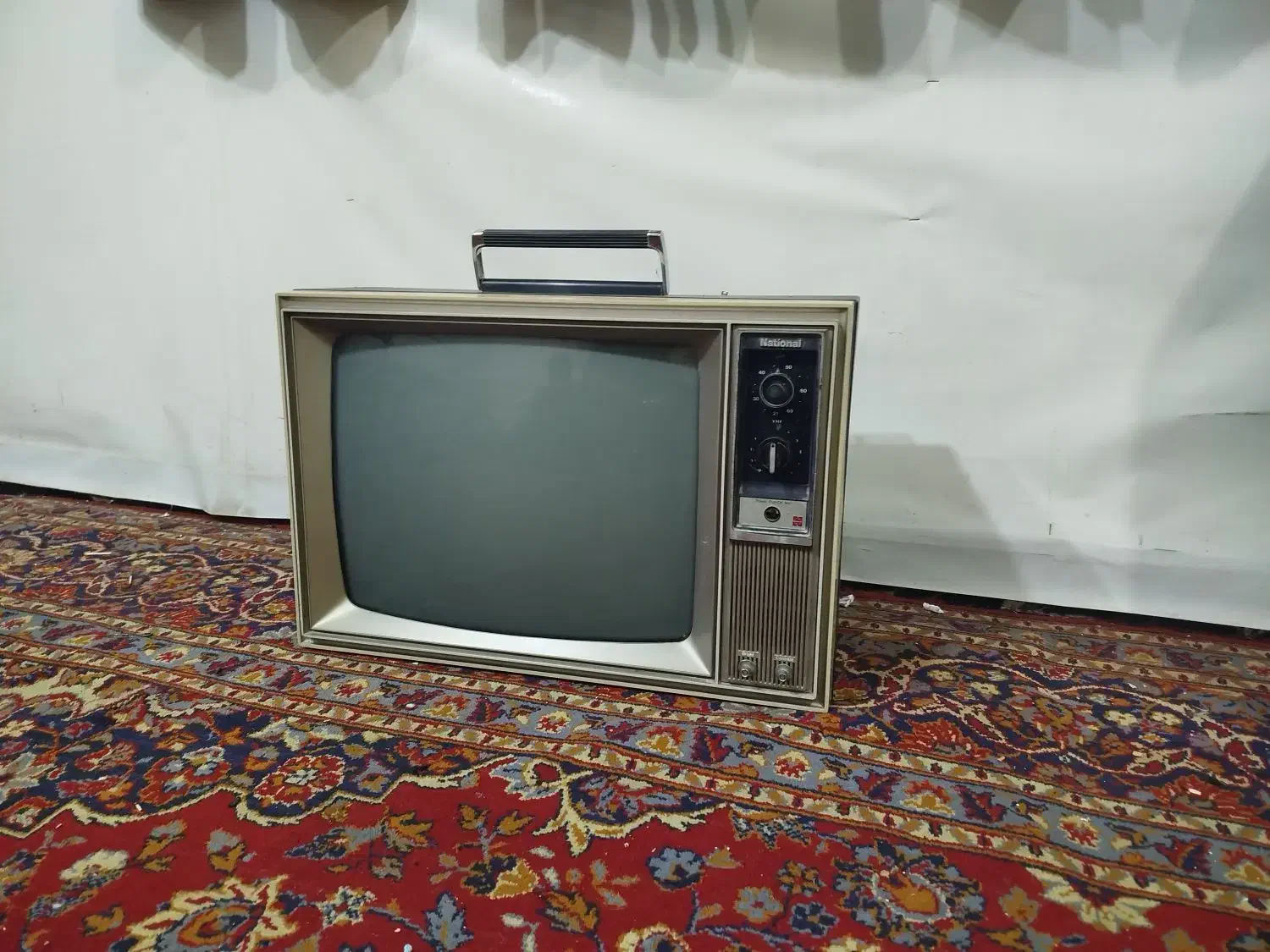 تلویزیون|تلویزیون و پروژکتور|بهبهان, |دیوار