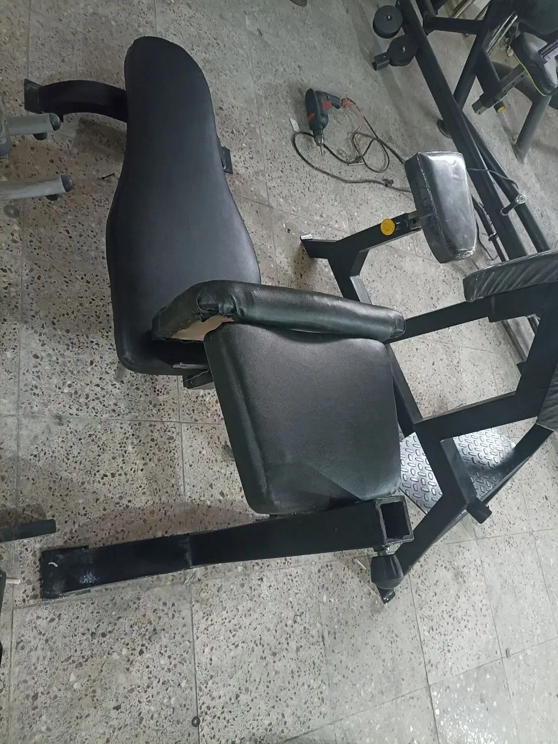 دو عدد میز باشگاه بدنسازی|تجهیزات ورزشی|احمدآبادمستوفی, |دیوار