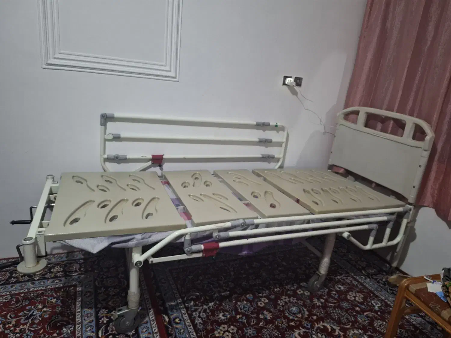 تخت بیمارستانی ۲شکن مکانیکی|پزشکی|نوشهر, |دیوار