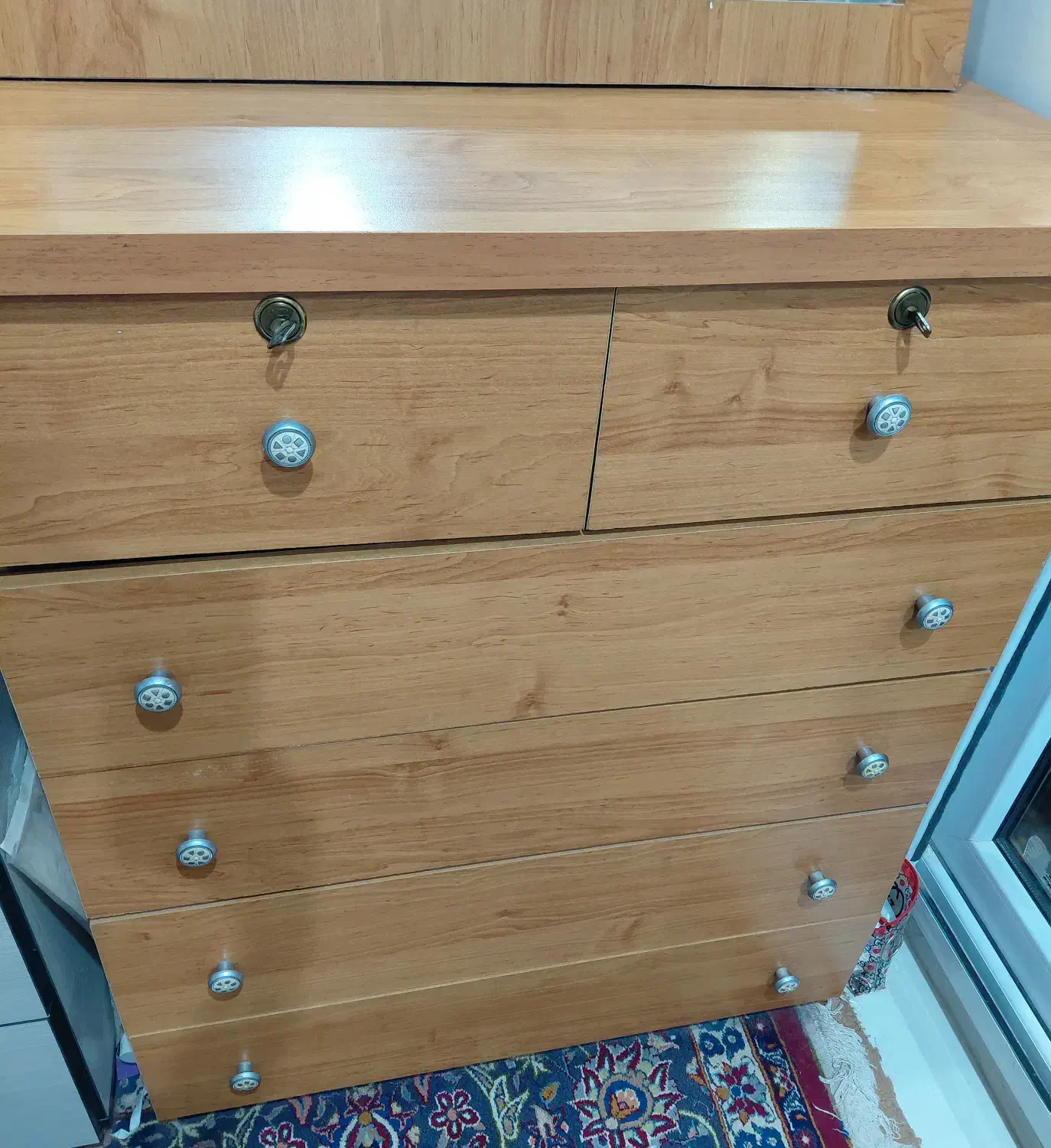 دارور ۴ کشو با آینه|جاکفشی، کمد، دراور|مشهد, آزادشهر|دیوار