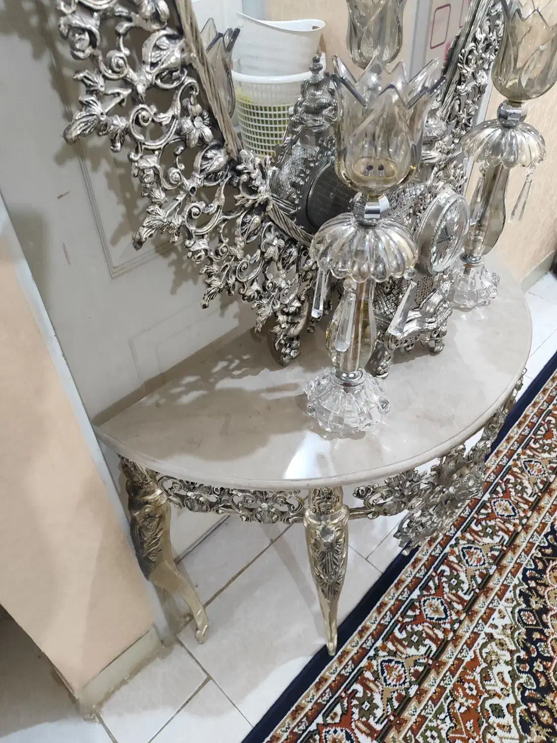 آیینه و شمعدان و ساعت|آینه|قم, پردیسان|دیوار