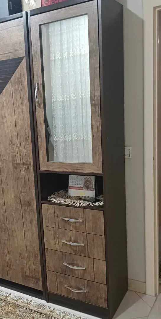 کمد و کشو لباس|جاکفشی، کمد، دراور|کرج, اصفهانی‌ها|دیوار