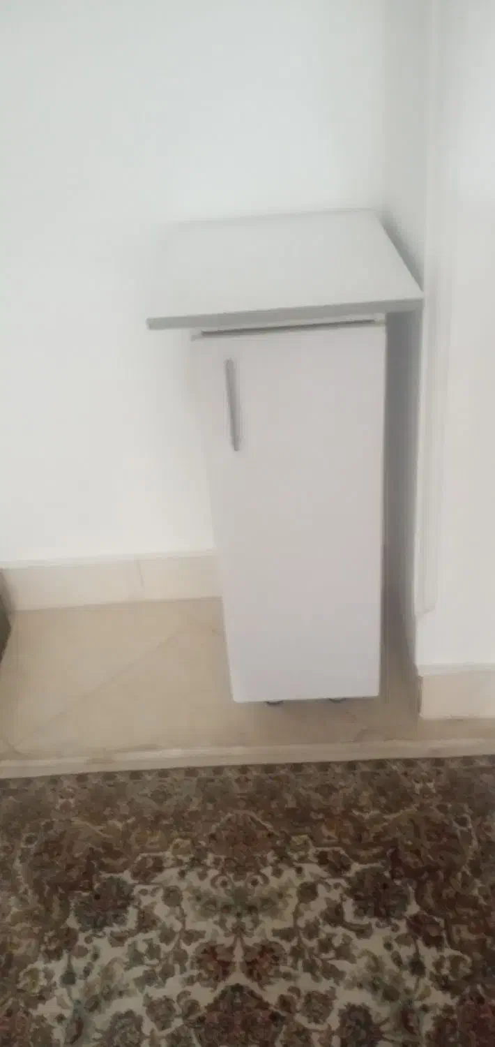 کمد سالم در حد نو|جاکفشی، کمد، دراور|مشهد, رده|دیوار