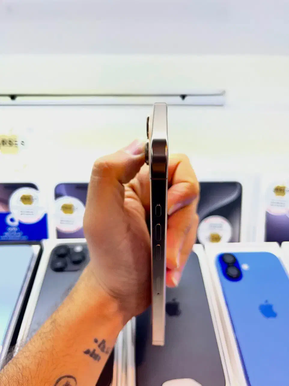 iPhone 16 Pro Max سایکل ۱۵با گارانتی در حد آک|موبایل|کرج, کوی امامیه|دیوار