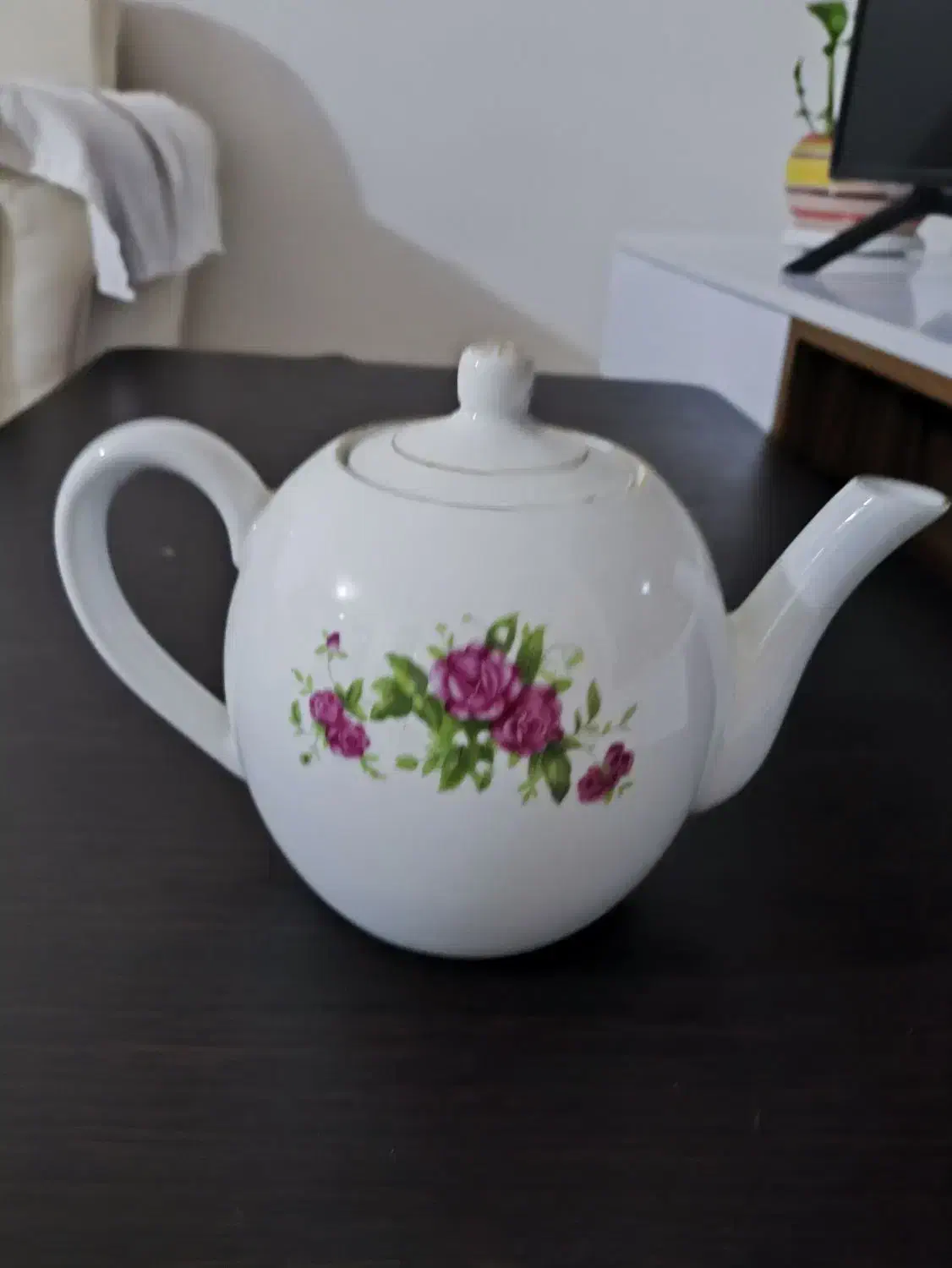 قوری عتیقه گلسرخی|کلکسیون اشیاء عتیقه|اسلامشهر, شهرک مفیدی|دیوار