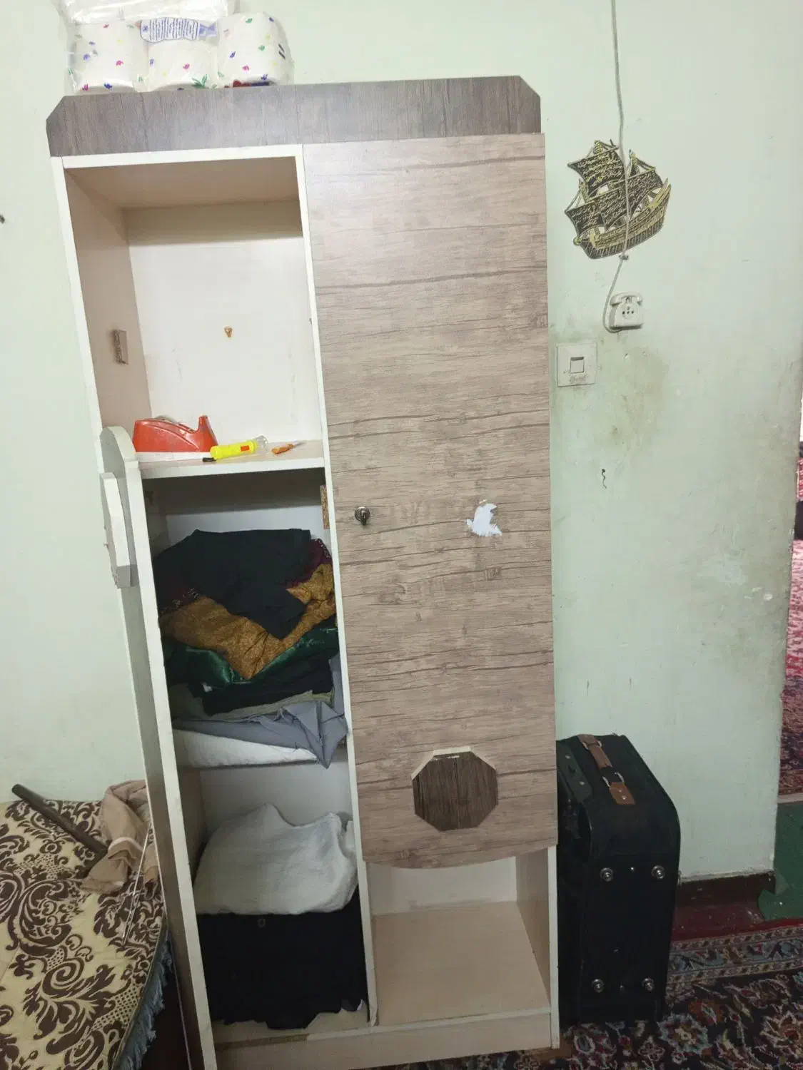 کمد تنها جنس خوب دو در طبقه دار|جاکفشی، کمد، دراور|شیراز, شریفآباد|دیوار