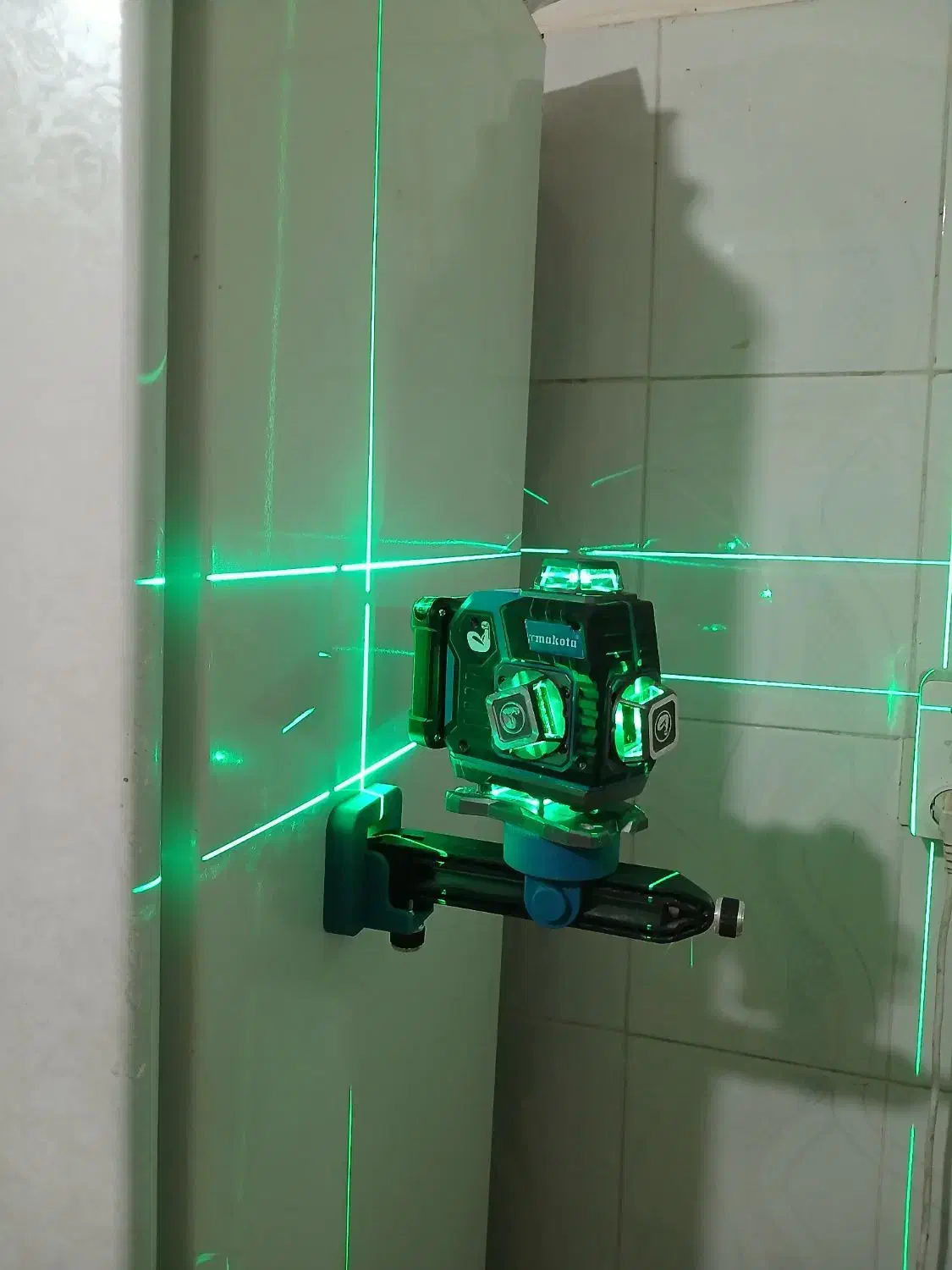 تراز لیزری ماکوتا|ابزارآلات|گناباد, |دیوار