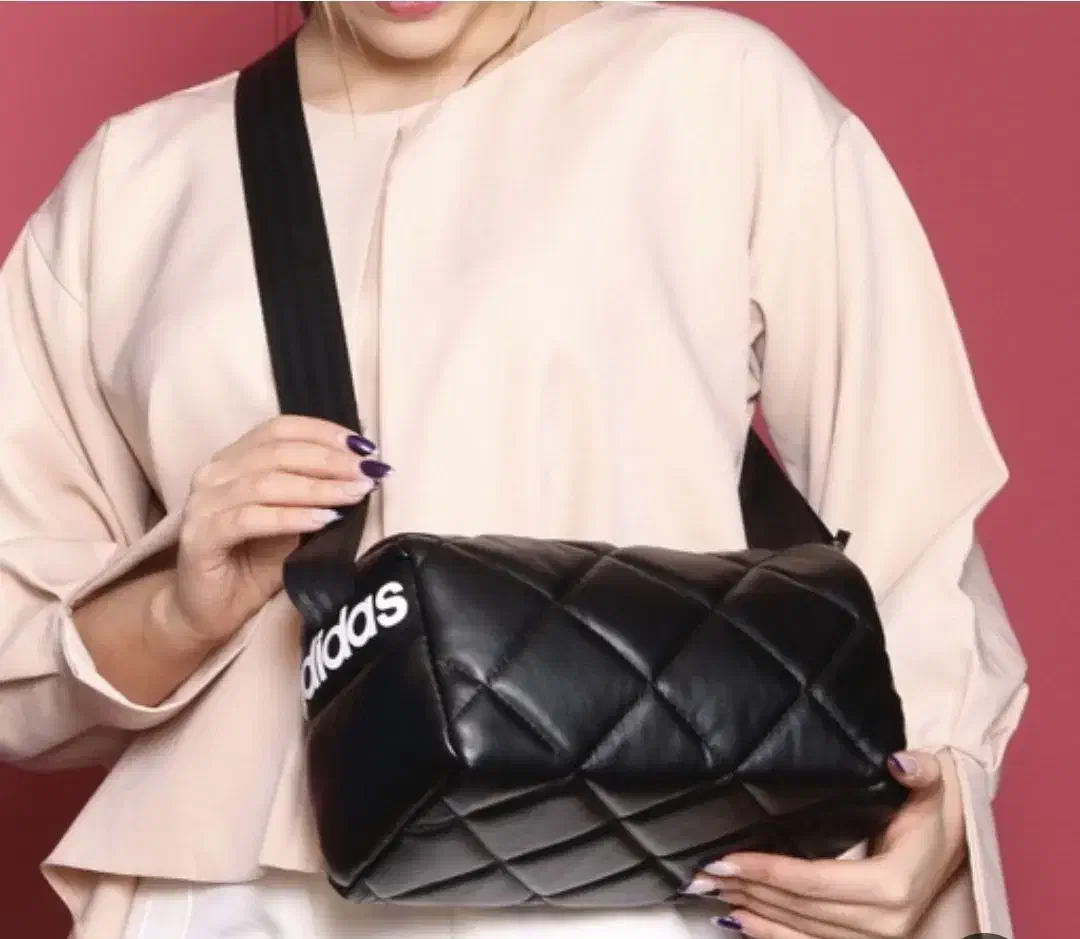 کیف آرایش آدیداس|آرایشی، بهداشتی، درمانی|پردیس, فاز ۱۱|دیوار