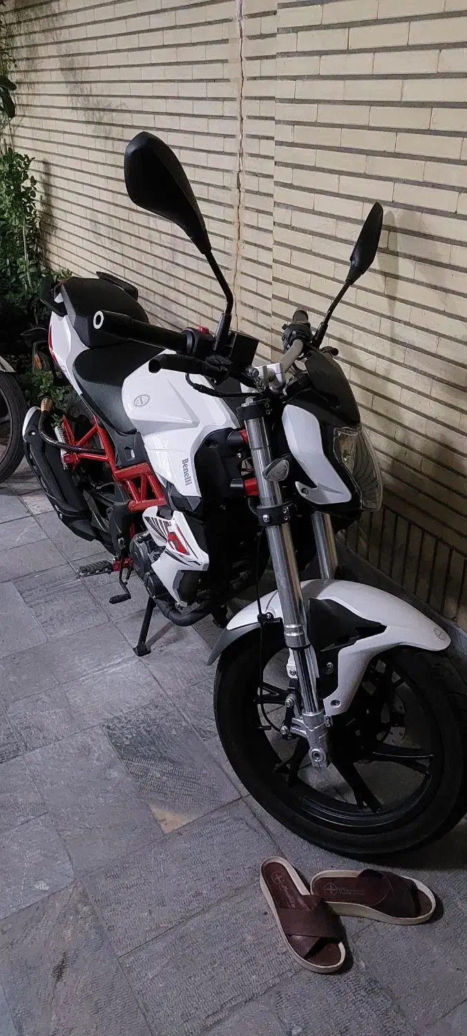 موتور بنلی نیوفیس ۱۴۰۲|موتورسیکلت|اصفهان, گلزار|دیوار