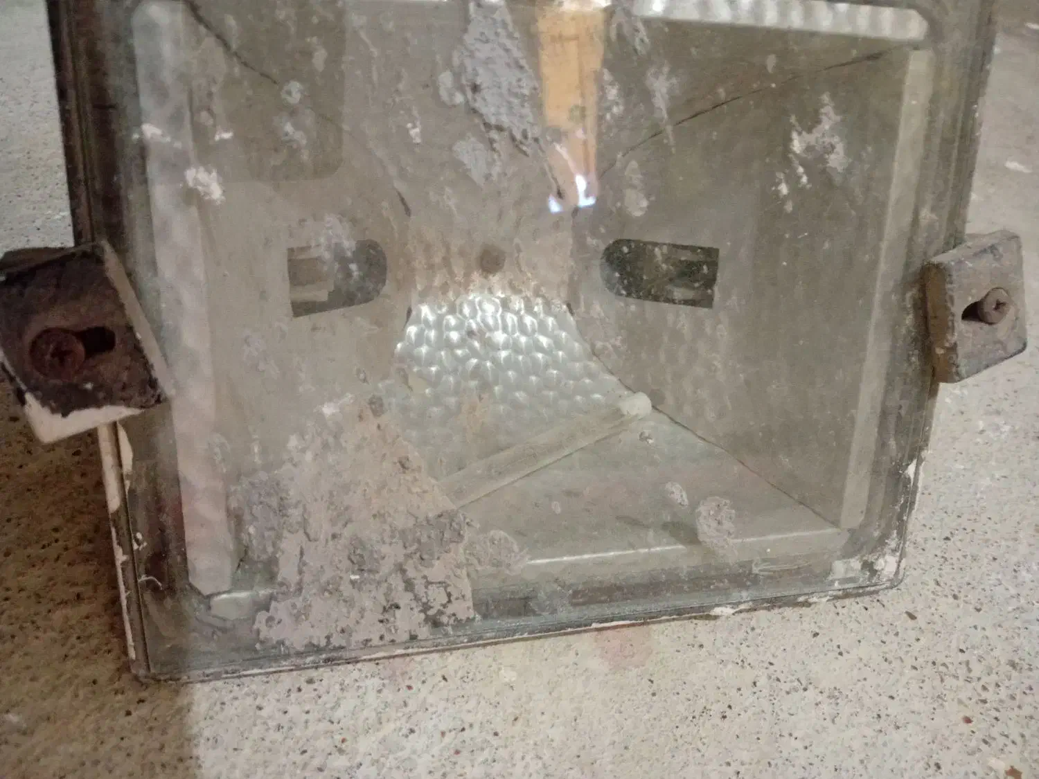 نورافکن|لامپ و چراغ|مسجد سلیمان, |دیوار