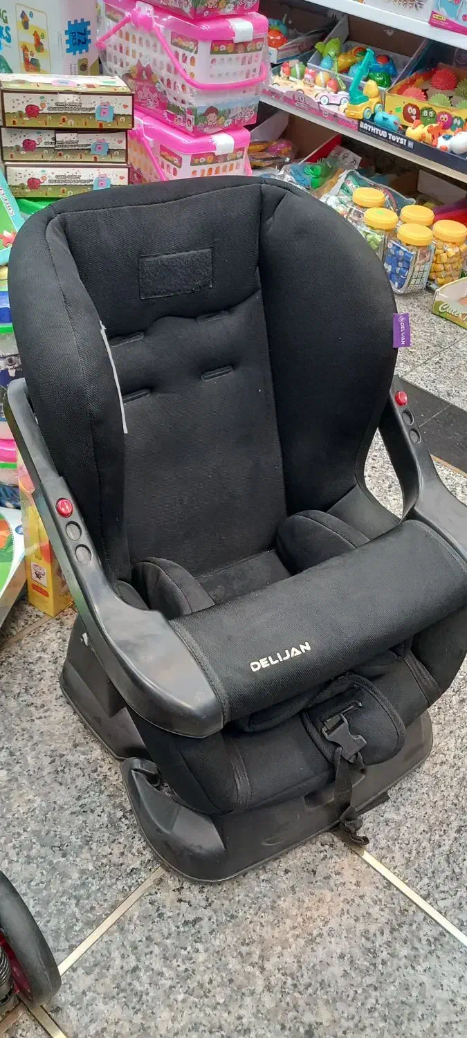 فروش صندلی ماشین|تخت و صندلی بچه|چالوس, |دیوار