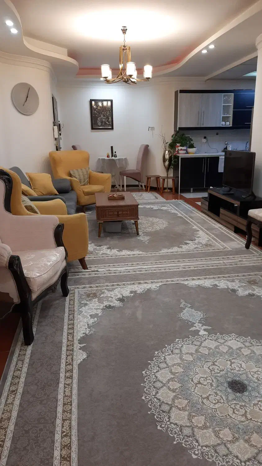 فرش اصیل تبریز 1200 شانه 9 رنگ|فرش|تهران, دهقان|دیوار