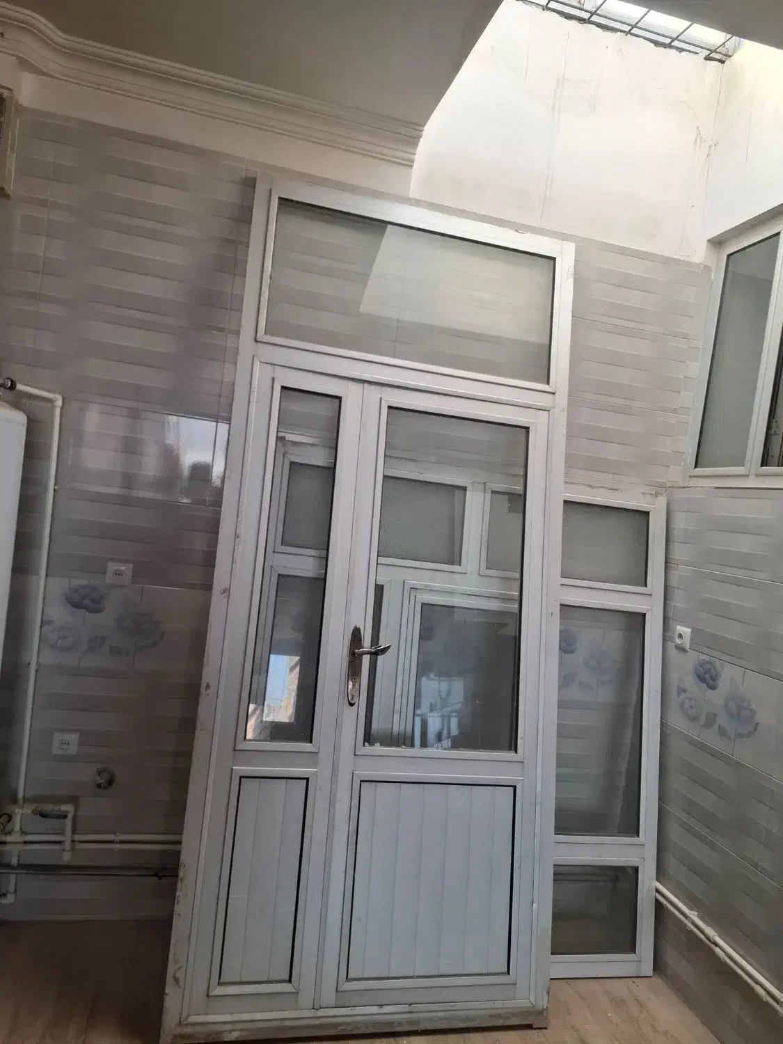 3 عدد درب ، درحد|مصالح و تجهیزات ساختمان|خوی, |دیوار