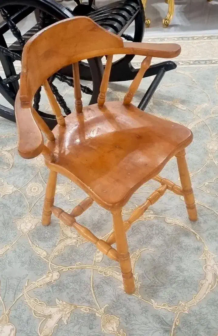 صندلی راک و صندلی چوبی|صندلی و نیمکت|مشهد, کوشش|دیوار