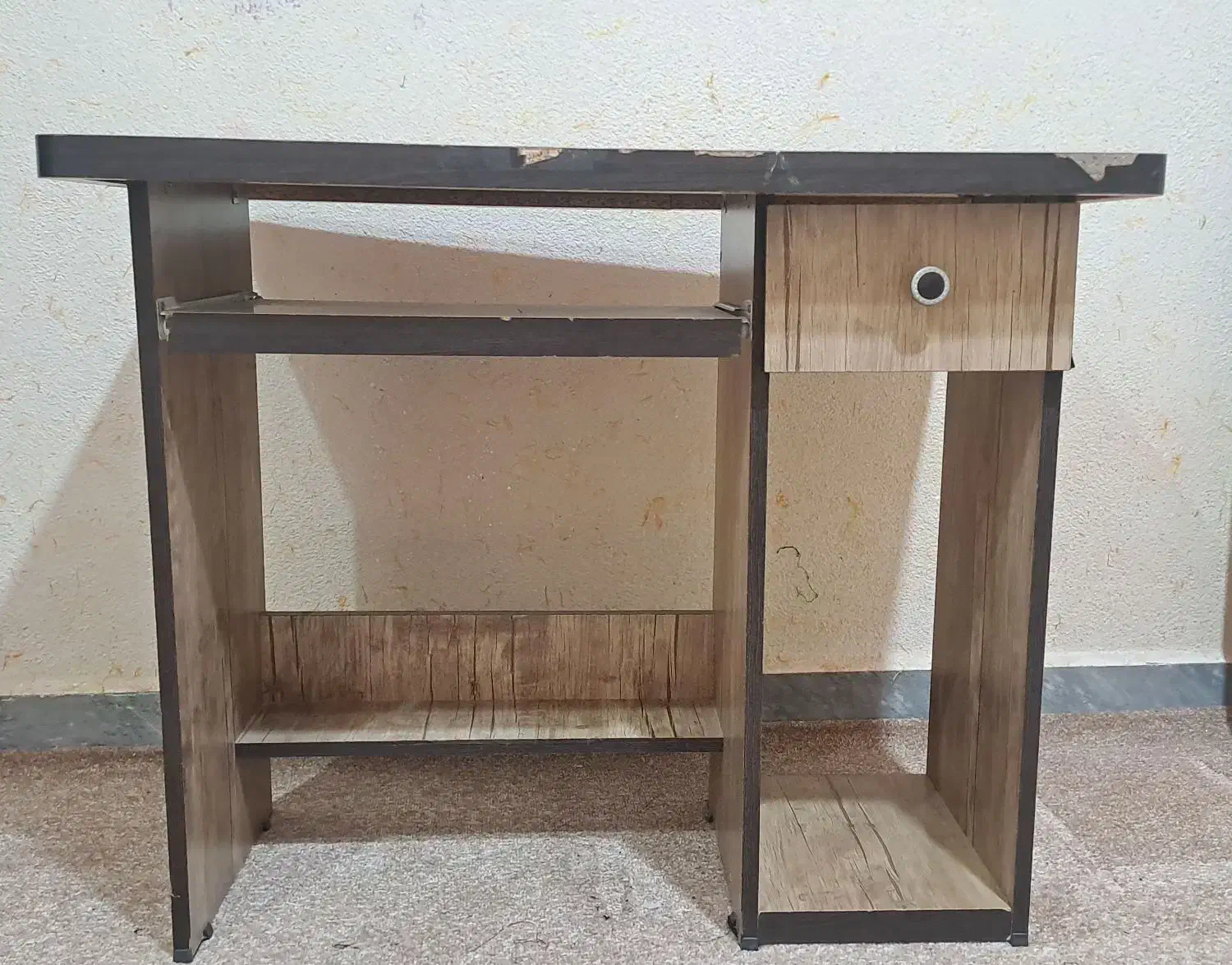 میز تحریر و کامپیوتر|میز تحریر و کامپیوتر|دزفول, |دیوار