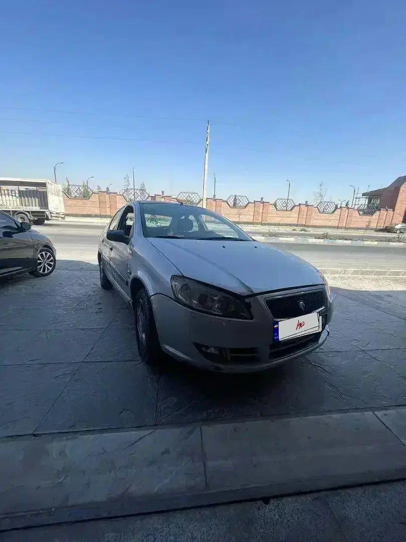 رانا 94 نقره نقره ای|خودرو سواری و وانت|پردیس, فاز ۸|دیوار