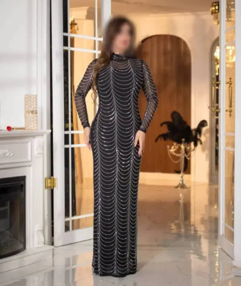 نگین کوبی|لباس|میناب, |دیوار