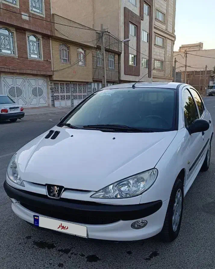 پژو ۲۰۶ مدل اسفند ۱۳۹۹ کم کار تمیز|خودرو سواری و وانت|قم, آزادگان|دیوار