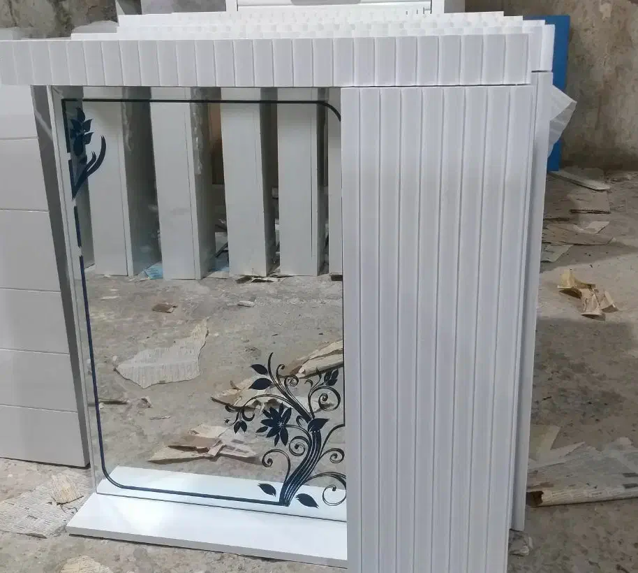 آینه روشویی (لوازم بهداشتی و ساختمانی)|لوازم سرویس بهداشتی|اسلامشهر, شهرک لاله|دیوار