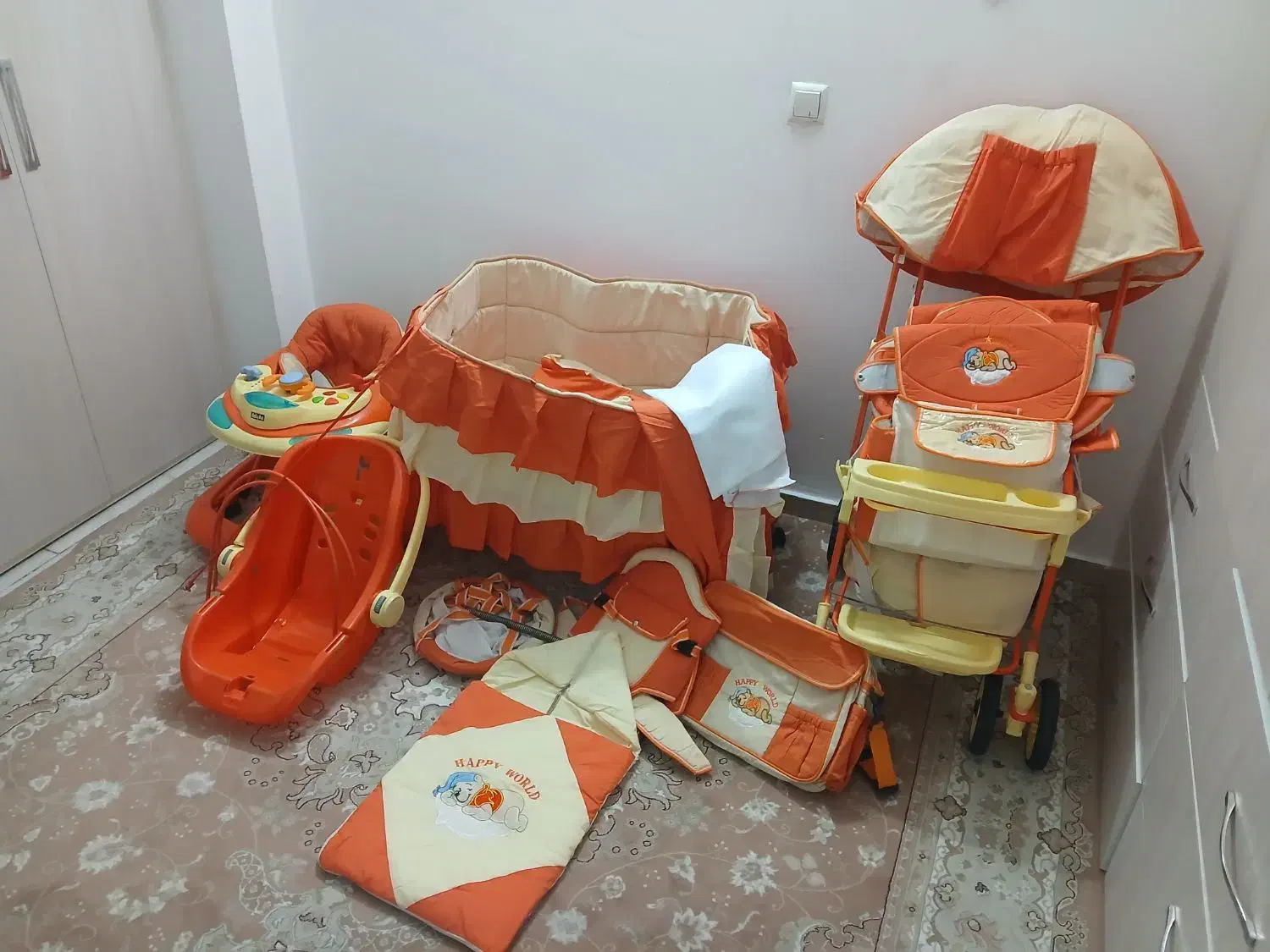 ست کامل کودک|کالسکه و لوازم جانبی|باقرشهر, |دیوار