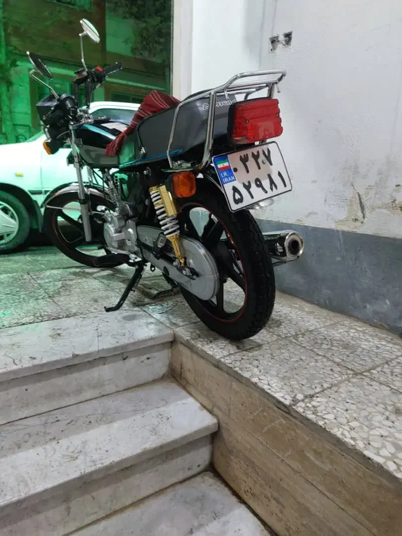 موتور ۱۵۰ ارشیا|موتورسیکلت|اندیشه, اندیشه فاز ۱|دیوار