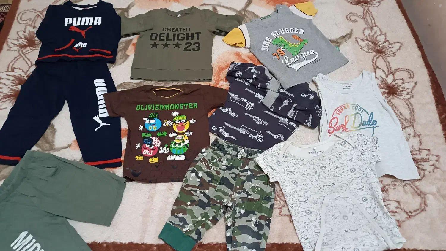 تعدادی لباس پسرانه سالم و تمیز در حد نو|کفش و لباس بچه|کرمان, |دیوار