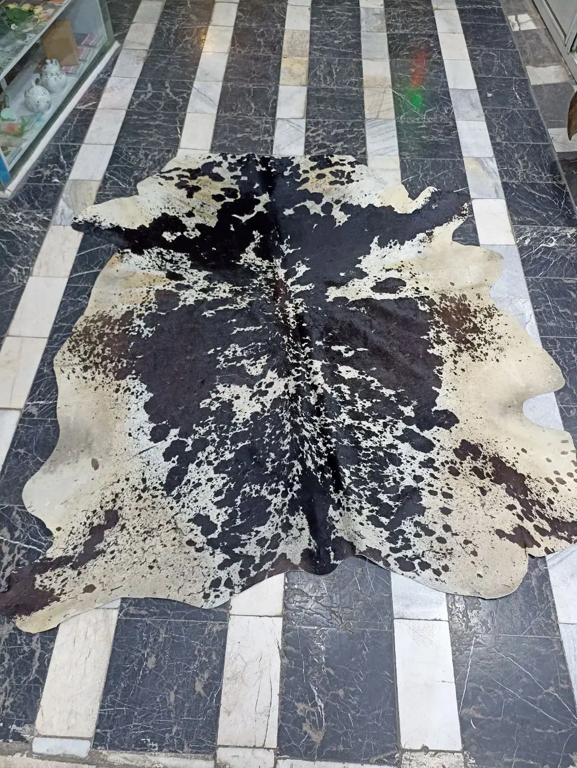 پوست گاوی|صنایع دستی و سایر لوازم تزئینی|میانه, |دیوار