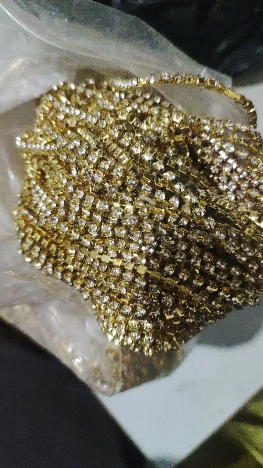 زنجیر نگینی|بدلیجات|زاهدان, |دیوار