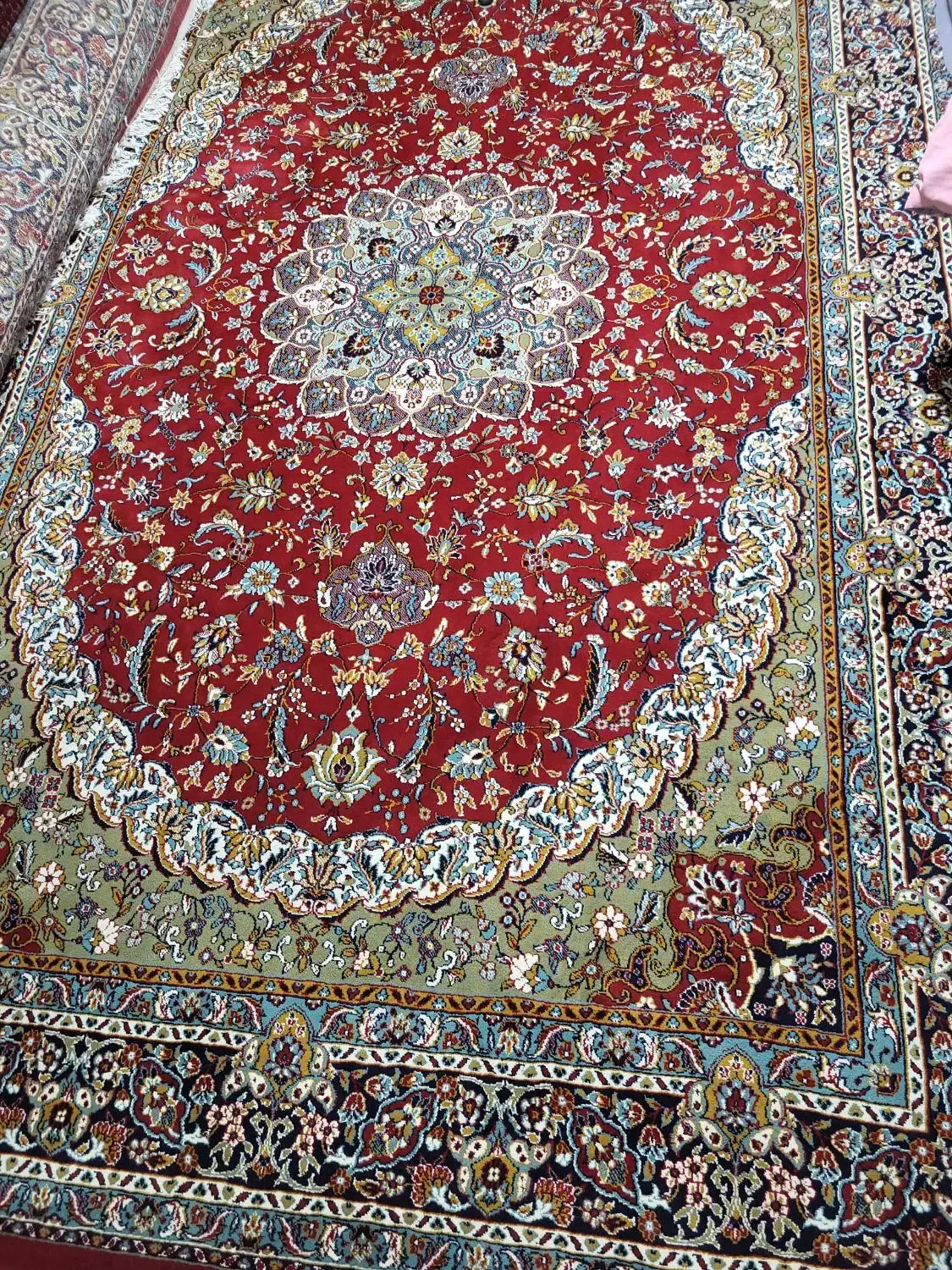 ۵۰۰ شانه مشهد تمیز در حد نو|فرش|سبزوار, هویزه|دیوار