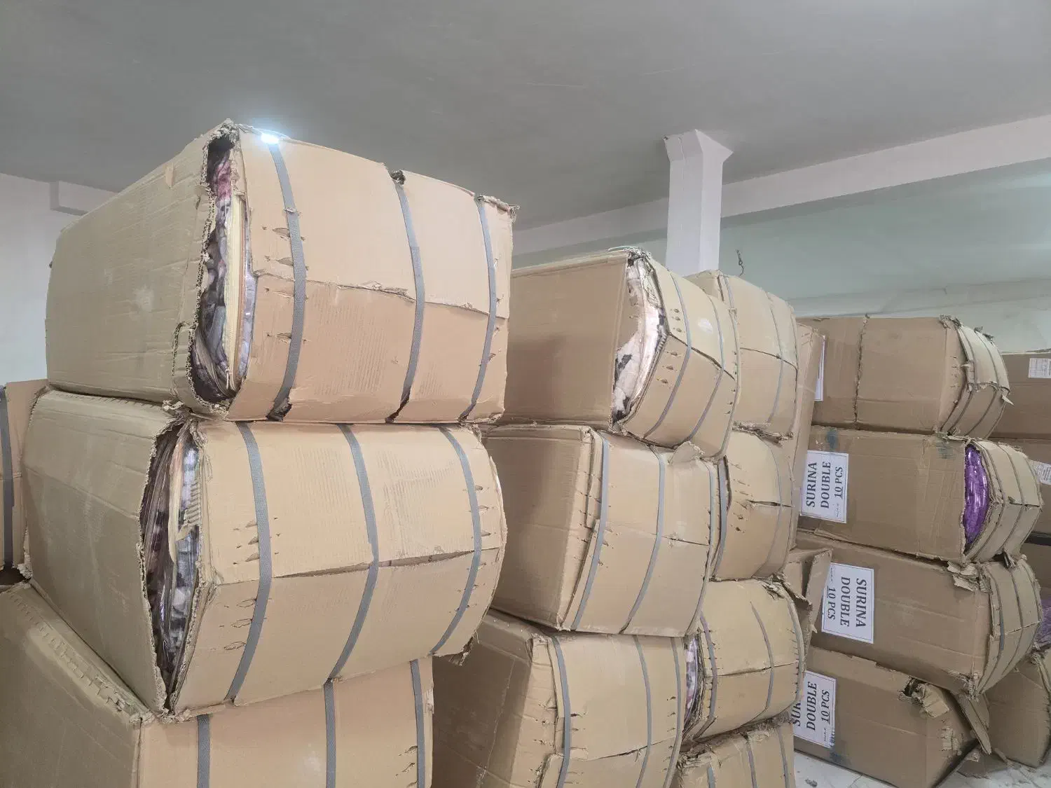 ارائه و پخش عمده کالای خواب  (پتو،تشک،بالش|رختخواب، بالش، پتو|خرم‌آباد, |دیوار