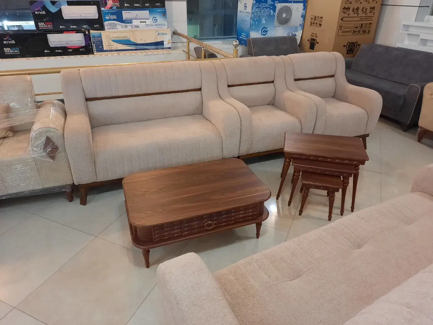 جشنواره فروش مبلمان|مبلمان خانگی و میز عسلی|جهرم, |دیوار