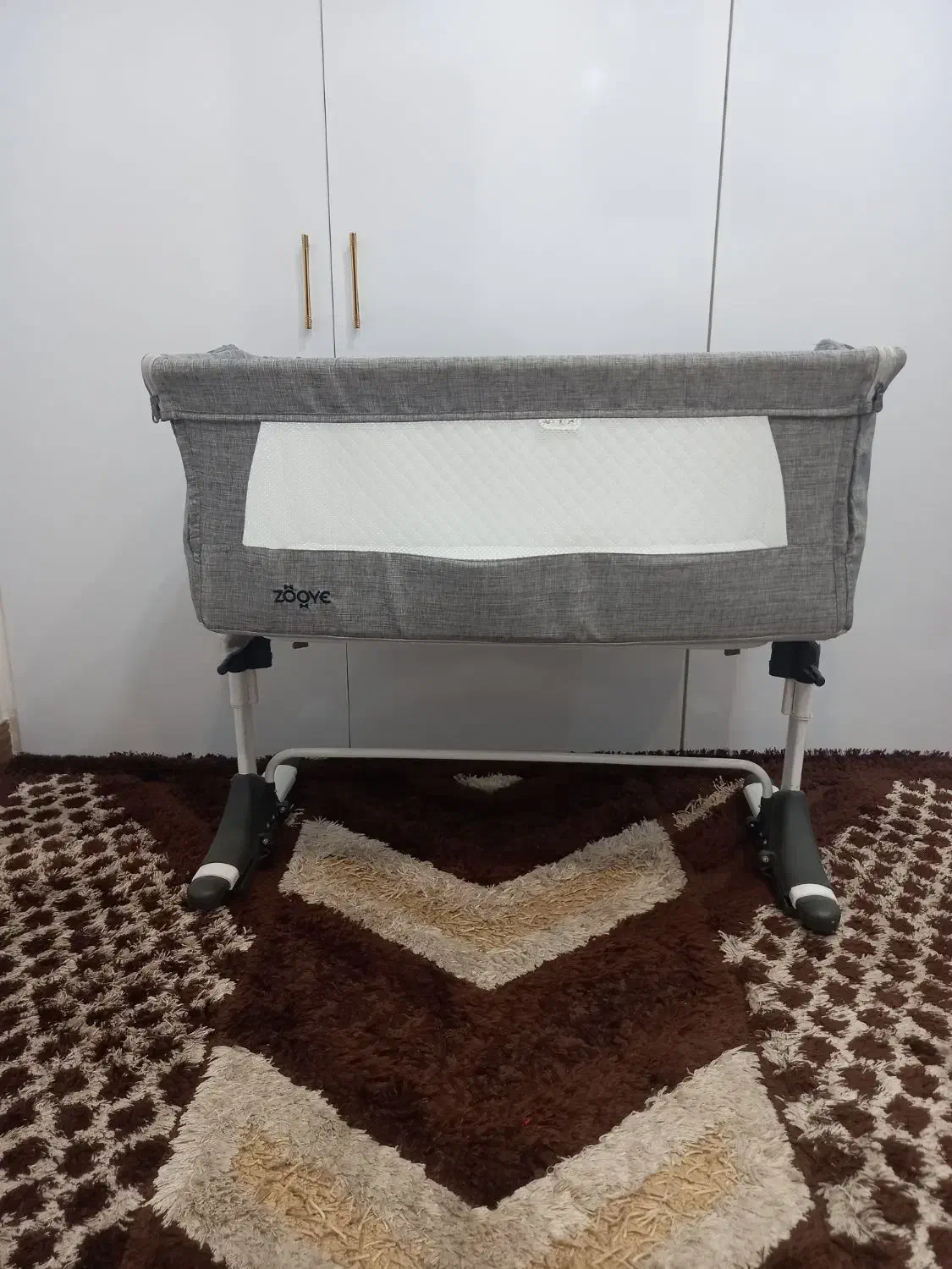 تخت کنار مادر zooy|تخت و صندلی بچه|قرچک, شهرک طلائیه|دیوار