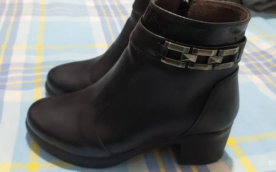 نیم بوت چرم|کیف، کفش، کمربند|خمینیشهر, |دیوار