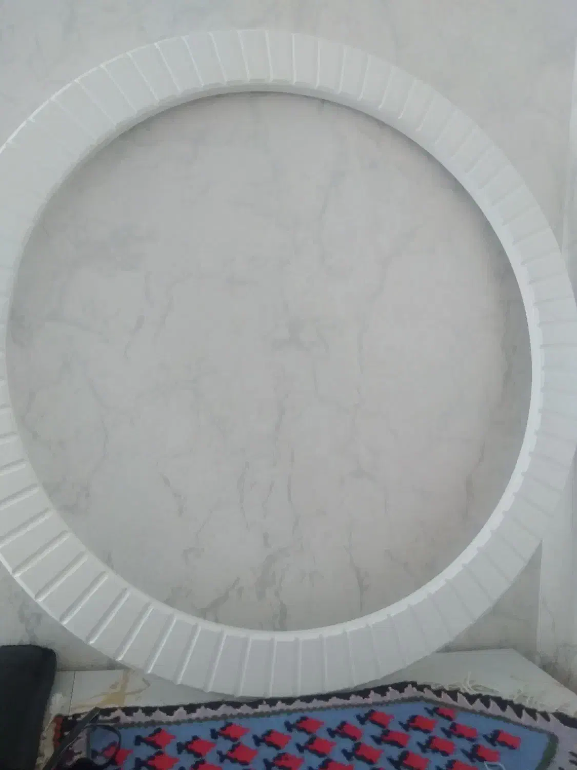 اینه به قطر ۸۰،سفید ،چوبی،|آینه|اسلام‌شهر, شهرک قائمیه|دیوار